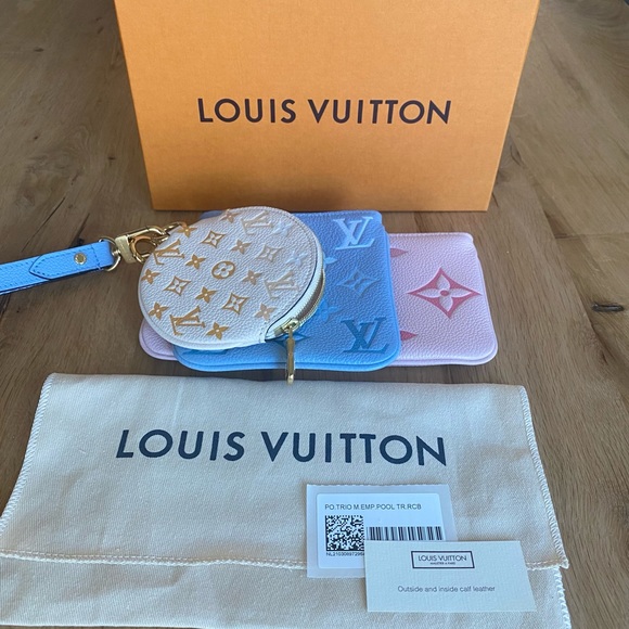 NWT LOUIS VUITTON BY THE POOL TRIO POUCH - Picture 8 of 8